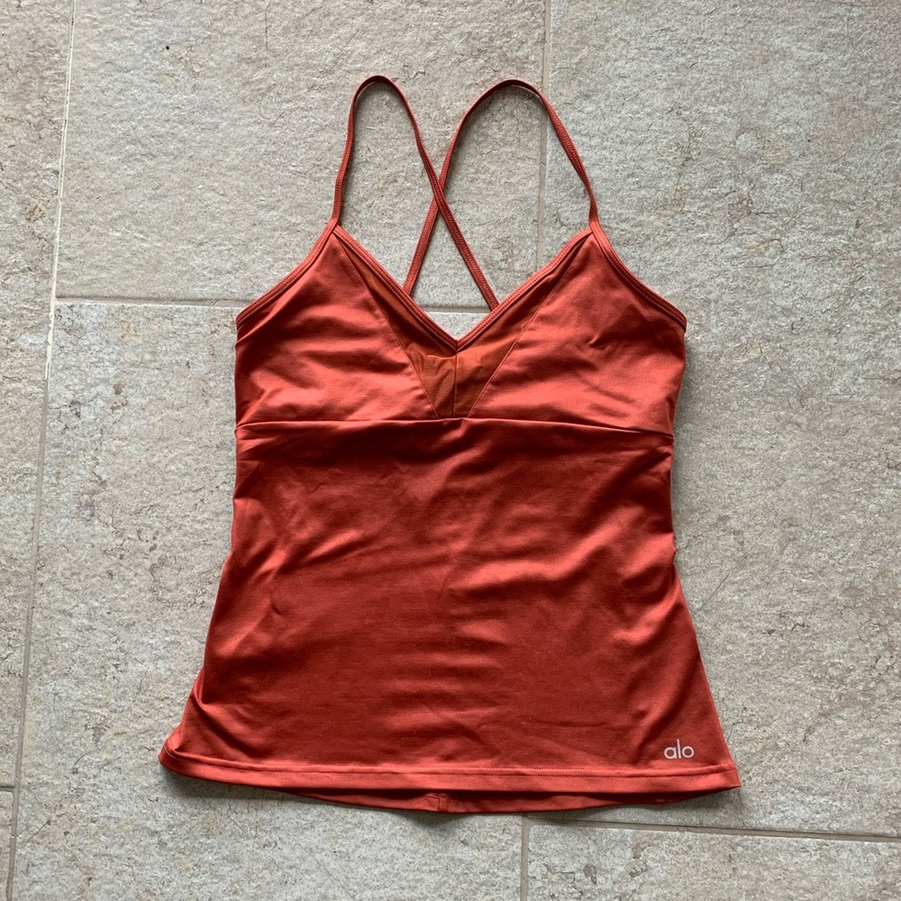 Alo yoga tank in a gorgeous burnt orange color